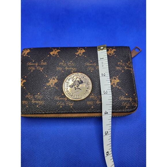 Beverly Hills Polo Club Signature Logo Brown Zip Wallet Emblem Wrist Strap NWoT - Picture 6 of 7
